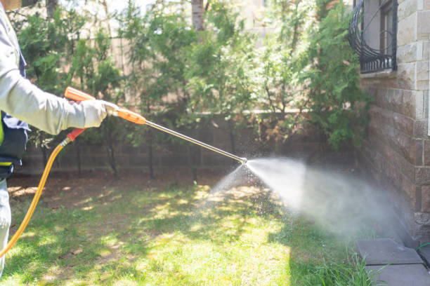 Best Wildlife Control Services  in Parsons, KS